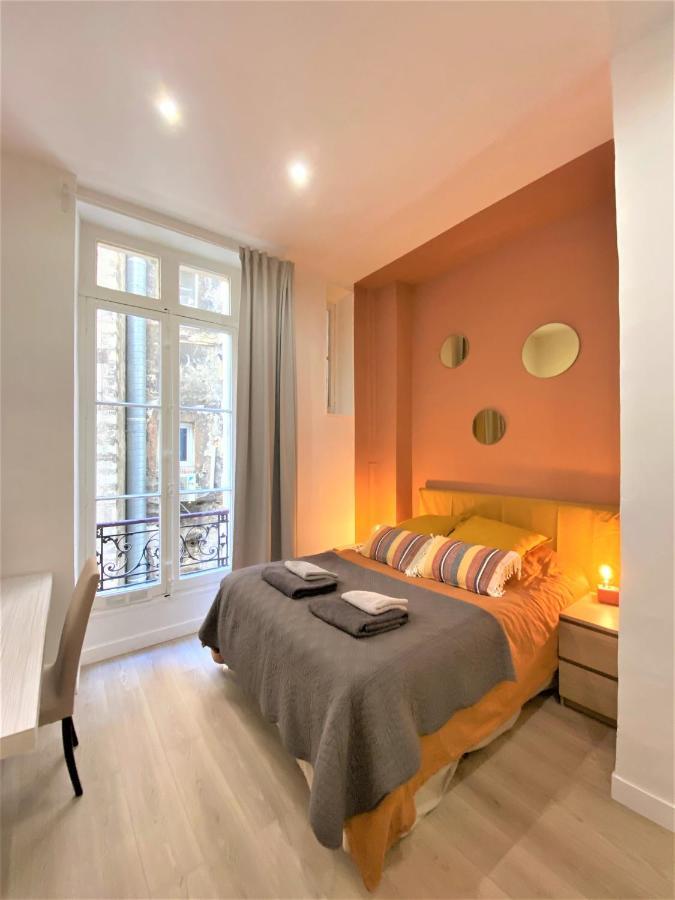 Sur Le Vieux Port: T3 De 80M2, Chic Et Confortable Marseille Bagian luar foto